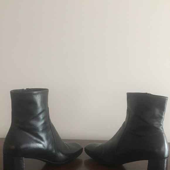 SOLD Prada Black Leather Bootie Sz 38.5 - Picture 5 of 12